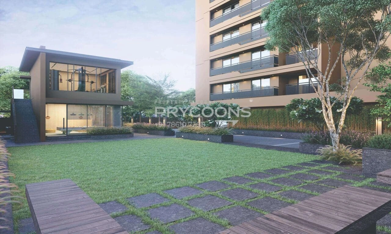 Garden view - Harvi Hibiscus in South Bopal